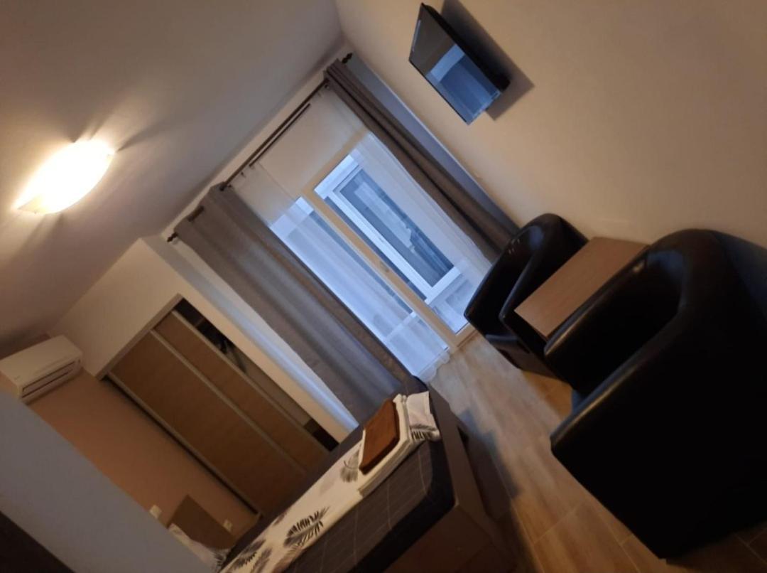 Exclusive Villa Ieşelniţa Bagian luar foto