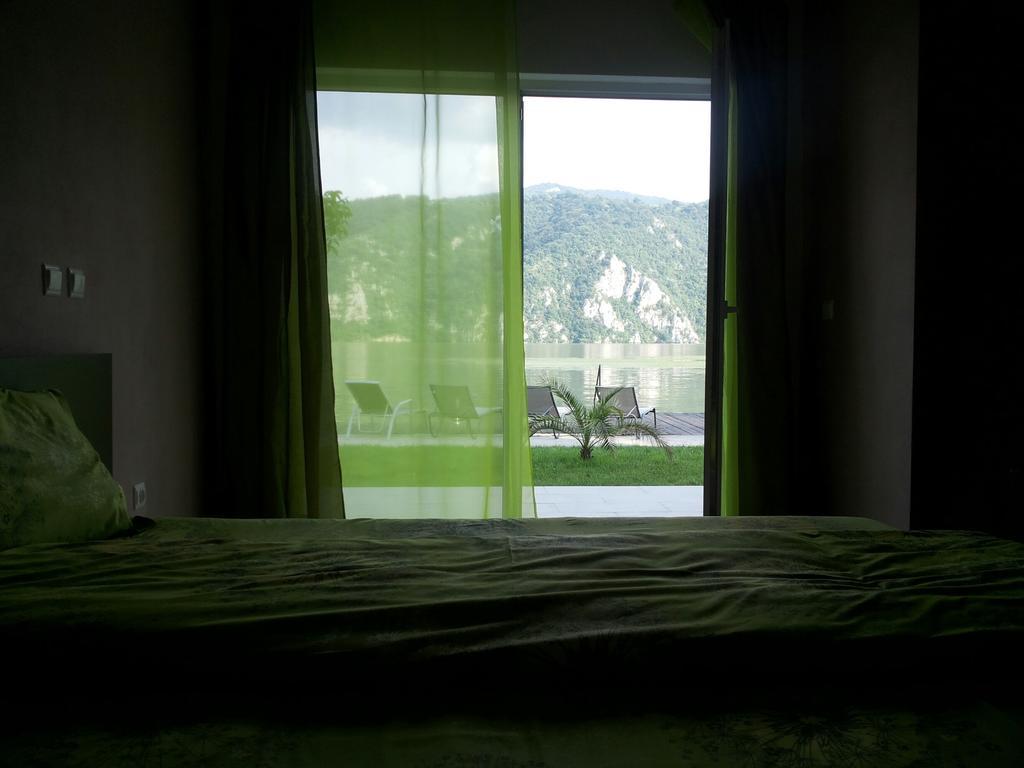 Exclusive Villa Ieşelniţa Ruang foto